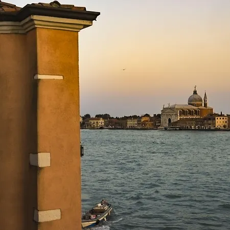 招待所 818旅馆 威尼斯