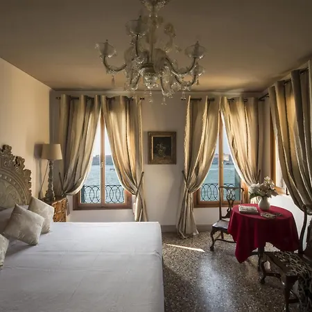 招待所 818旅馆 4*