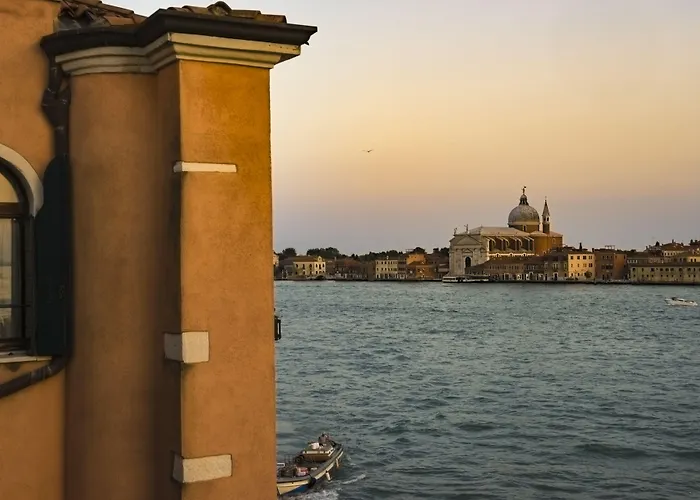 Guest house La 818 Venice