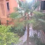 Гостевой дом La Residenza 818 4*